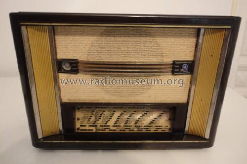 RA742A; Radiola marque (ID = 1469932) Radio