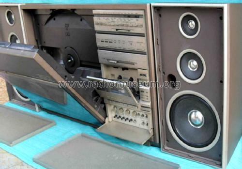Both Sides Play Disc Compo VZ-3000 ; Sharp; Osaka (ID = 1512364) Radio