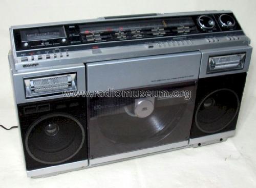 Both Sides Play Disc Stereo System VZ-2000; Sharp; Osaka (ID = 1015322) Radio