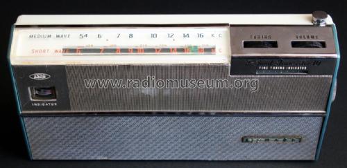 2-Band Transistor 10 BXS-390; Sharp; Osaka (ID = 1934352) Radio