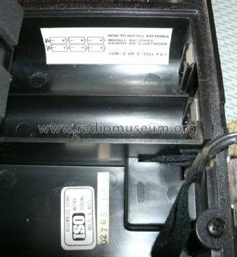 FM-30; Sharp; Osaka (ID = 1852449) Radio