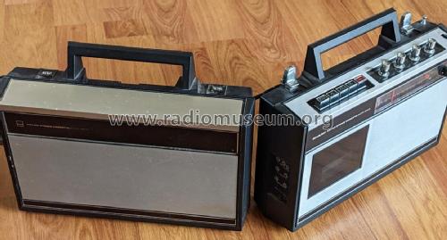 FM/AM Stereo Cassette RS-433XA; Sharp; Osaka (ID = 2873231) Radio