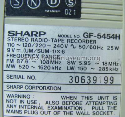FM/FM Stereo SW/MW/LW 4 Band Radio Recorder GF-5454H; Sharp; Osaka (ID = 1164789) Radio