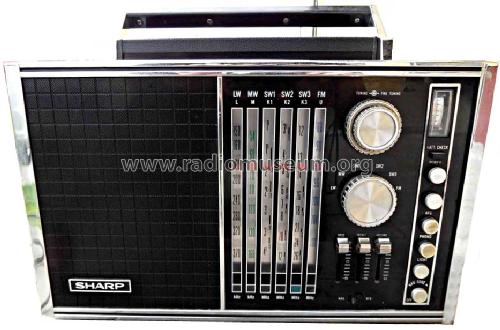 Multi Band Deluxe FV 1800; Sharp; Osaka (ID = 1178140) Radio