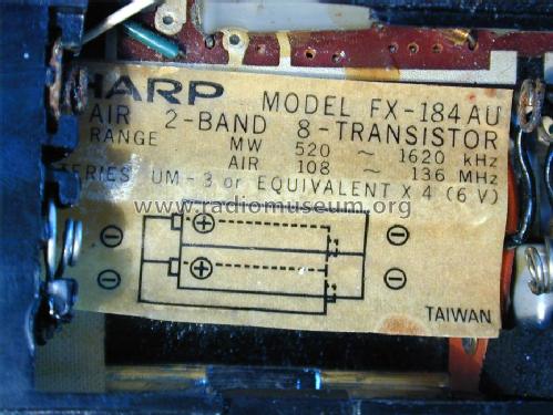 Air-MW 2 Band 8 Transistor FX-184AU; Sharp; Osaka (ID = 781159) Radio