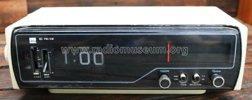 FX-48CX; Sharp; Osaka (ID = 2832727) Radio