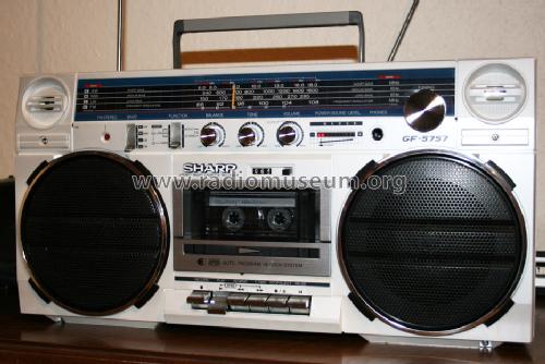 Stereo Radio Cassette Recorder GF5757; Sharp; Osaka (ID = 1170505) Radio