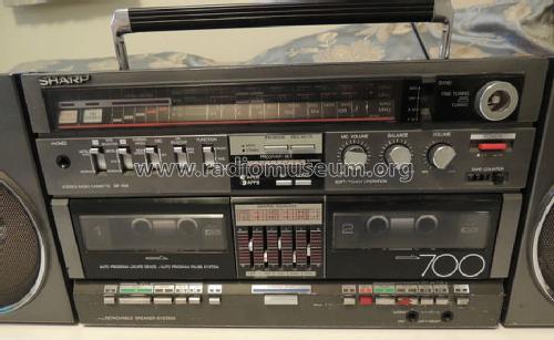 GF-700ZD; Sharp; Osaka (ID = 1460165) Radio