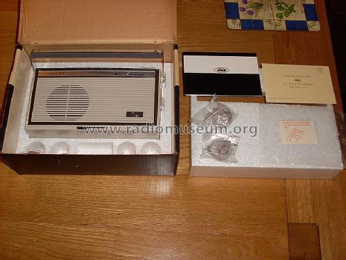 Mini Sterephono BXG-700; Sharp; Osaka (ID = 1540590) Radio