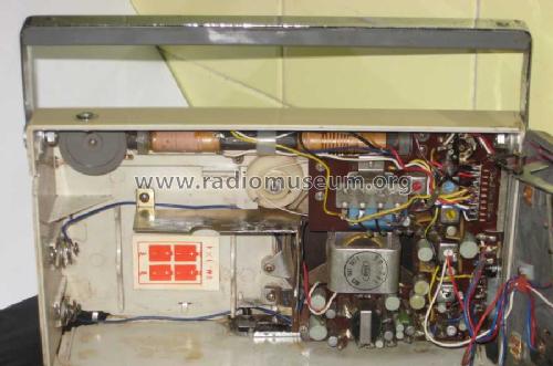 Mini Sterephono BXG-700; Sharp; Osaka (ID = 823700) Radio