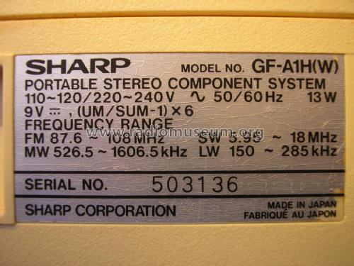 Portable stereo component system GF-A1H; Sharp; Osaka (ID = 2091556) Radio