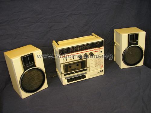 Portable stereo component system GF-A1H; Sharp; Osaka (ID = 2092879) Radio