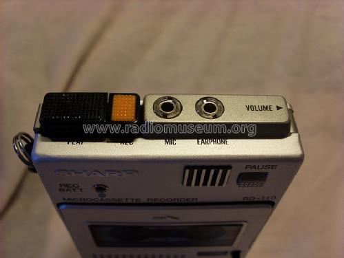 Microcassette Recorder RD-110X; Sharp; Osaka (ID = 1439648) R-Player