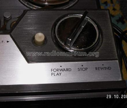 RD-303; Sharp; Osaka (ID = 383502) R-Player