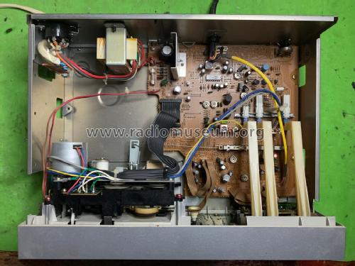 Stereo Cassette Deck RT-116E ; Sharp; Osaka (ID = 2487543) R-Player