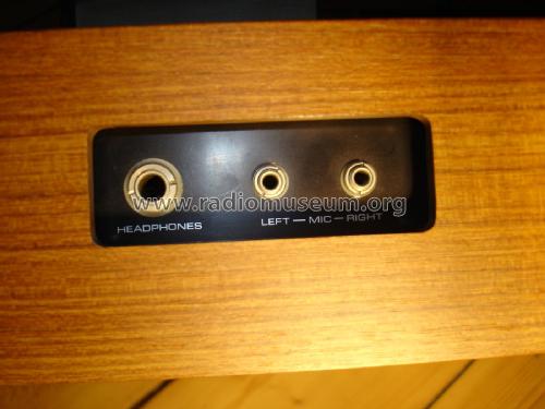 Stereo Cassette Deck RT-442H; Sharp; Osaka (ID = 1936887) R-Player
