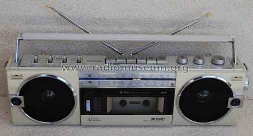 Stereo Radio Tape Recorder GF-7Z; Sharp; Osaka (ID = 2245333) Radio