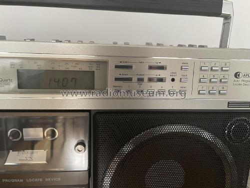 Stereo Radio - Tape Recorder 'The Searcher' GF-9595H GF-9595E; Sharp; Osaka (ID = 2868659) Radio