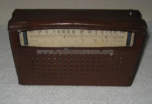 8 Transistors TR-203; Sharp; Osaka (ID = 991365) Radio