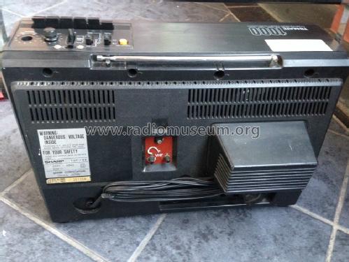 Tri-Mate 1000 TV AM/FM Radio Cassette Recorder 10P-18X; Sharp; Osaka (ID = 1656670) Fernseh-R