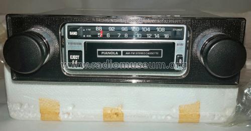 Pianola AM/FM Stereo Car Radio cassette player 77-C100 ; Shintokyo Musen (ID = 2398413) Radio