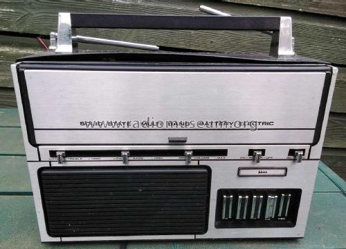Solid State Multi Band Battery/Electric ; Shira; Hong Kong (ID = 2657734) Radio