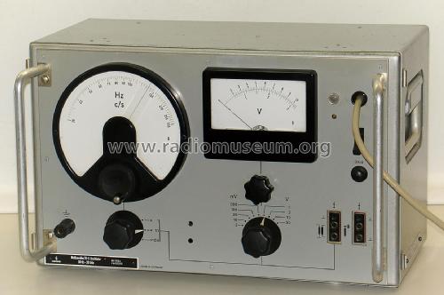 Meßsender / R-C Oscillator 30Hz - 30kHz Rel 3 W 36c; Siemens & Halske, - (ID = 1728302) Ausrüstung