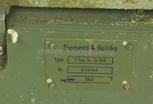 Feldfernschreiber - Telegrafentypenbildschreiber T typ 58 T Bs/24a-32 ; Siemens & Halske, - (ID = 1109488) Militar