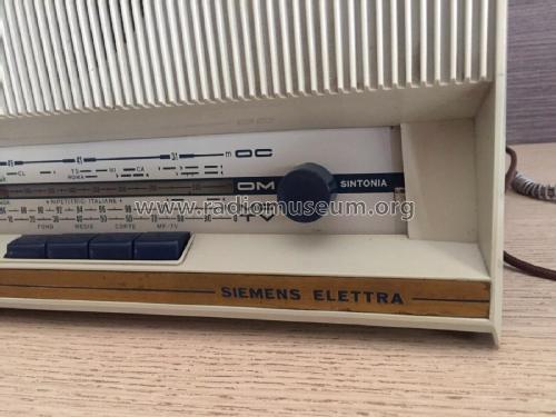 RR6841A/B; Siemens Italia; (ID = 2456619) Radio