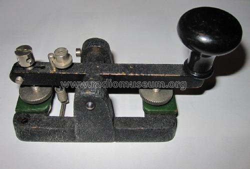 F-17 Manual Morse key; Signalling Equipment (ID = 2321454) Morse+TTY