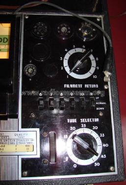 Tube Tester 555; Simpson Electric Co. (ID = 1809230) Ausrüstung