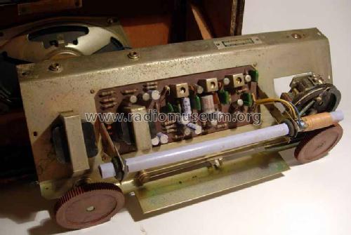 Nine Transistor 910 BD ; Singer Company, The; (ID = 571905) Radio