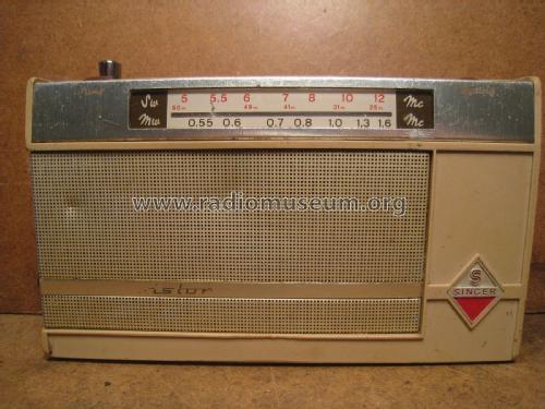 7 Transistor AP 650; Singer Company, The; (ID = 2000563) Radio