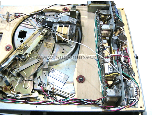Singer Stereo AP681; Unknown - CUSTOM (ID = 1989859) Reg-Riprod