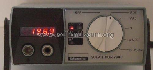 Solartron Digital Multimeter 7040; Schlumberger; (ID = 737333) Ausrüstung