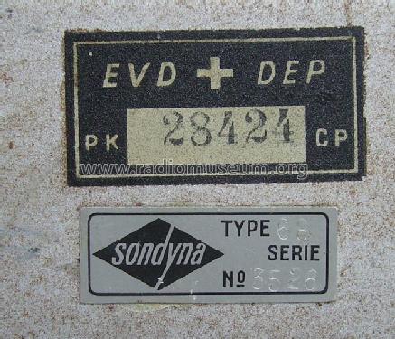 Stradivari 38 EK68; Sondyna AG; Zürich- (ID = 2754470) Radio