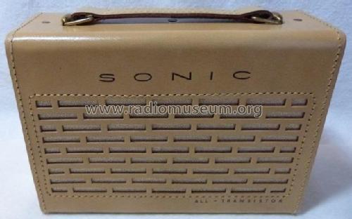 Capri All Transistor TR700; Sonic Industries Inc (ID = 2486507) Radio