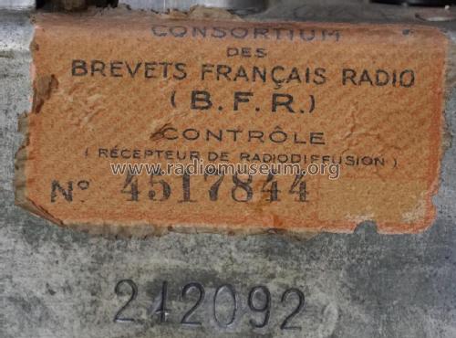 Super-Sonorette ; Sonora-Radio; Paris, (ID = 2799753) Radio