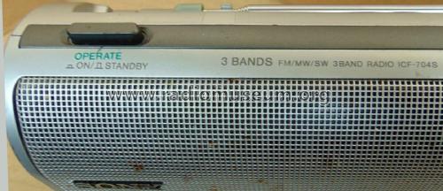 FM-MW-SW 3-Band Radio ICF-704S; Sony Corporation; (ID = 2870414) Radio