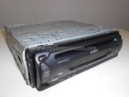 CDX-S2000; Sony Corporation; (ID = 2290889) Car Radio
