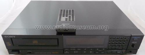 Compact Disc Player CDP-950; Sony Corporation; (ID = 2128875) R-Player