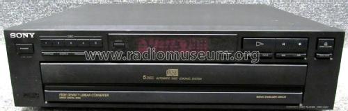 Compact Disc Player CDP-C211; Sony Corporation; (ID = 2470992) R-Player