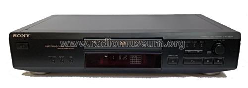 Compact Disc Player CDP-XE220; Sony Corporation; (ID = 2638739) R-Player