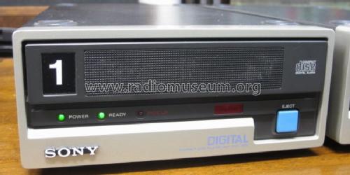 Compact Disc Player Unit CDP-3000; Sony Corporation; (ID = 2457058) R-Player