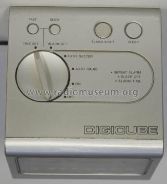 Digicube - Digital Clock Radio ICF-C11W; Sony Corporation; (ID = 2710955) Radio