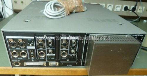 Digital Audio Tape Recorder PCM-7030; Sony Corporation; (ID = 2587483) R-Player