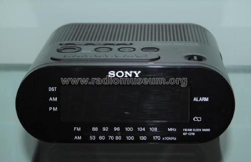 Dream Machine FM/AM Clock Radio ICF-C218; Sony Corporation; (ID = 2654776) Radio