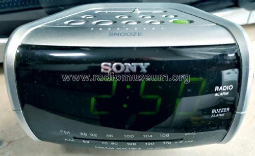 Dream Machine FM/AM Clock Radio ICF-C115; Sony Corporation; (ID = 2747458) Radio