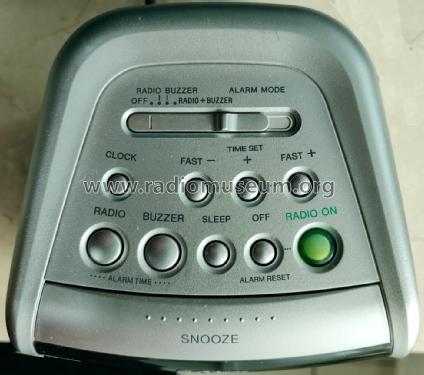 Dream Machine FM/AM Clock Radio ICF-C115; Sony Corporation; (ID = 2747464) Radio