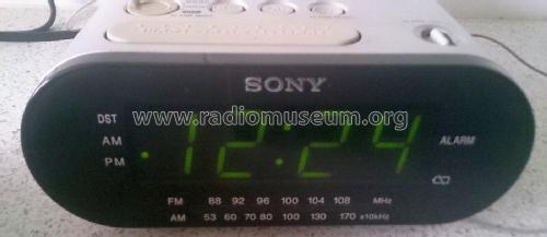 Dream Machine FM/AM Clock Radio ICF-C218; Sony Corporation; (ID = 2827911) Radio